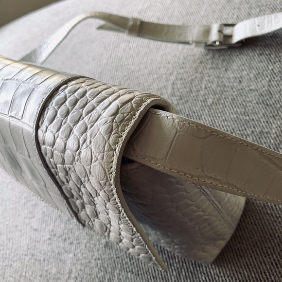 - NEW Balenciaga Downtown Medium Shoulder Bag Crocodile Embossed AX4 - Picture 13 of 14